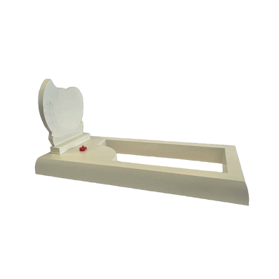 Pierre tombale en résine - Stèle cœur - Crème